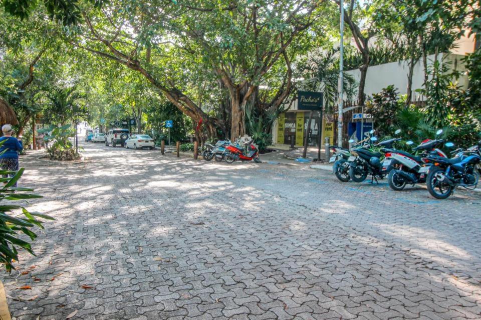 Breeze 215 At La Residencia * Playa del Carmen